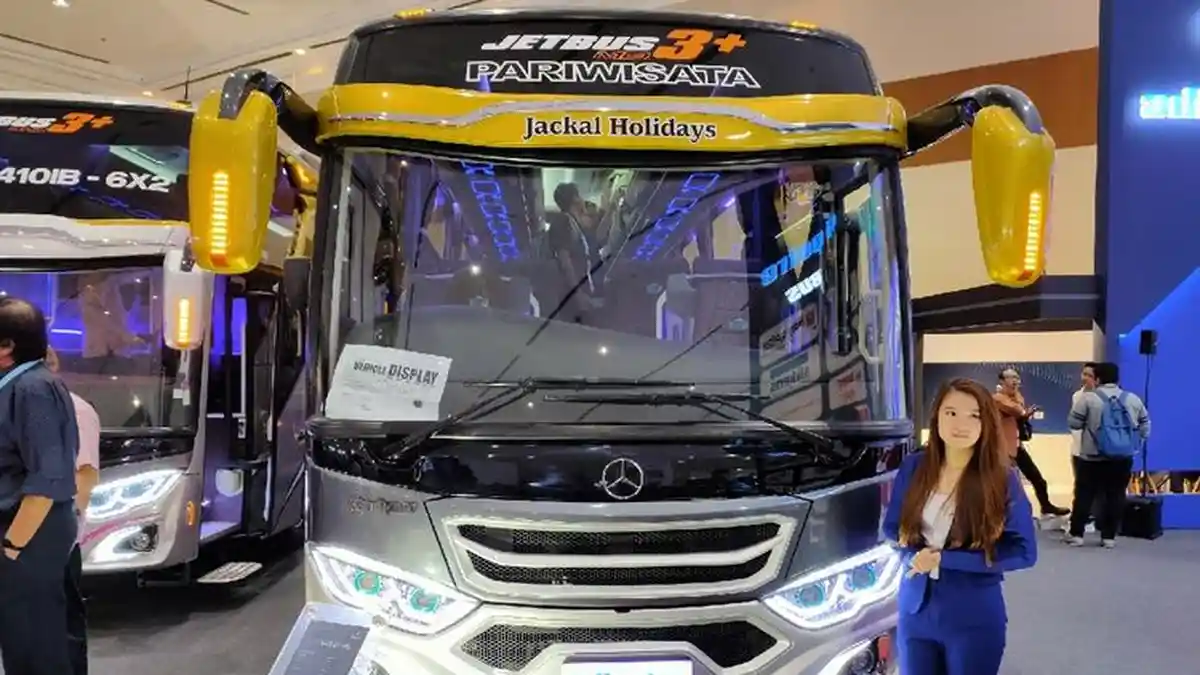 Bus Baru Adi Putro Pakai Permadani dari Turki, Sematkan Bando Spion Model Terbaru