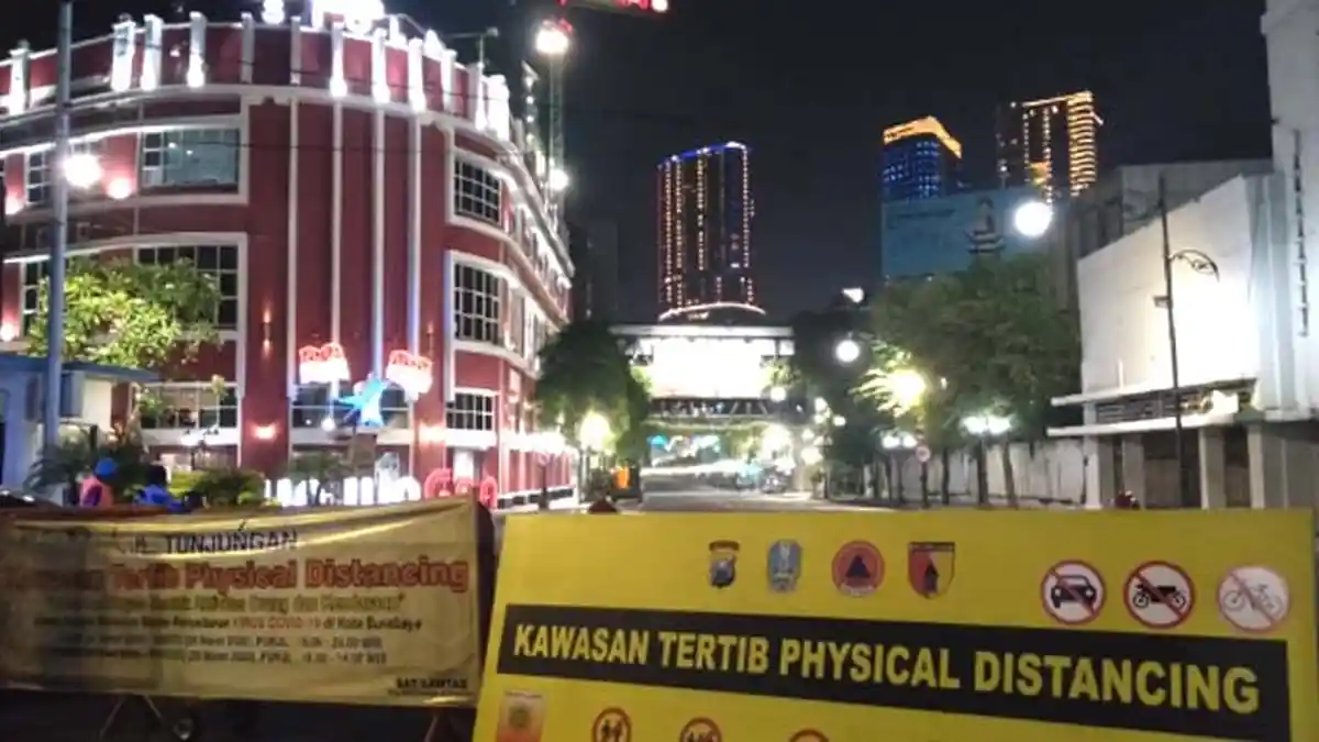 Banyak Pengendara Belum Tahui Local Lockdown di Kawasan Tunjungan Surabaya 