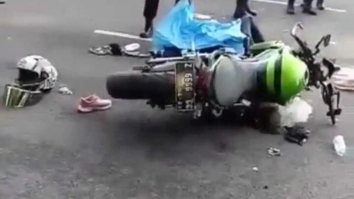 Wanita Pengendara Honda Beat Tewas Ditabrak Moge Kawasaki dari Belakang