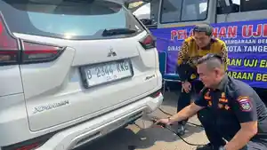 Pelayanan-uji-emisi-di-Pamulang-Tangsel-Kamis-2482023.jpg