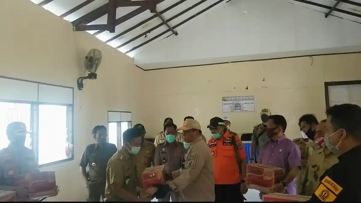 Banjir Melanda Empat Kecamatan di Bone, Forkopimda Salurkan Bantuan