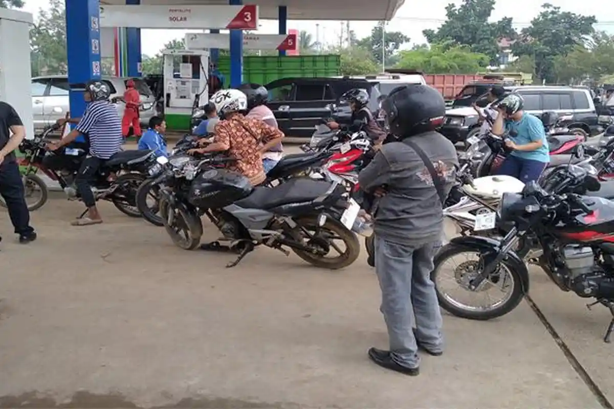 Sore ini BBM di Kota Jambi Langka