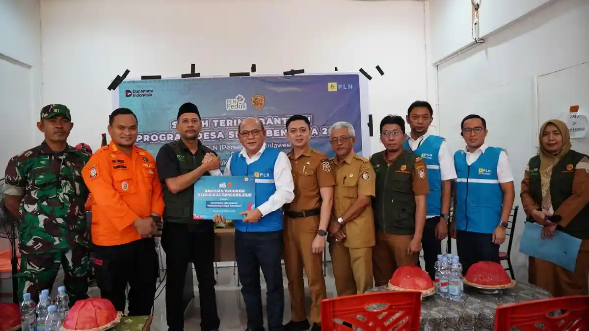 PLN UIP Sulawesi Salurkan Bantuan Alat Evakuasi Banjir untuk Warga ...