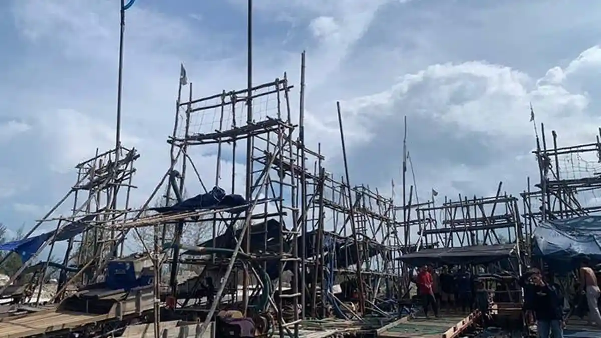Penambang Timah Ilegal Harus Segera Kosongkan Laut Tembelok