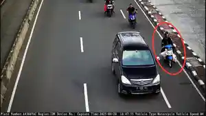 PELAKU-PEMBUNUHAN-TEREKAM-CCTV.jpg