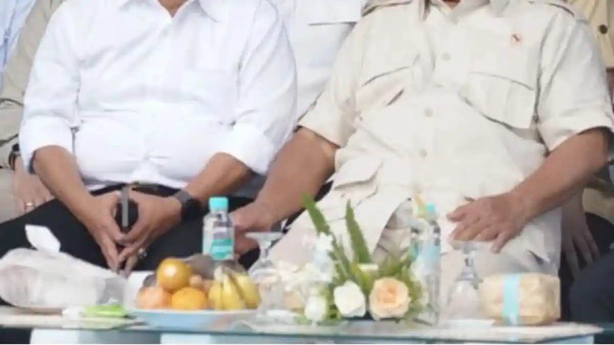 BIKIN GEGER, Status IG Pj Bupati Sumedang dengan Prabowo Subianto Disoal DPRD, Ada Apa?