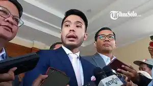 Kuasa-Hukum-Jokowi-dalam-kasus-dugaan-pencemaran-nama-baik-Yakup-Hasibuan-di-Mapolresta-Solo.jpg