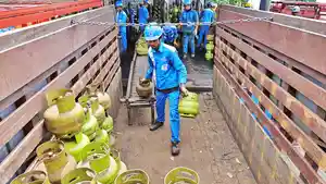 Pertamina-Patra-Niaga-Regional-Sulawesi-Lakukan-Penguatan-Pasokan-LPG-3-Kg-di-Sulut.jpg