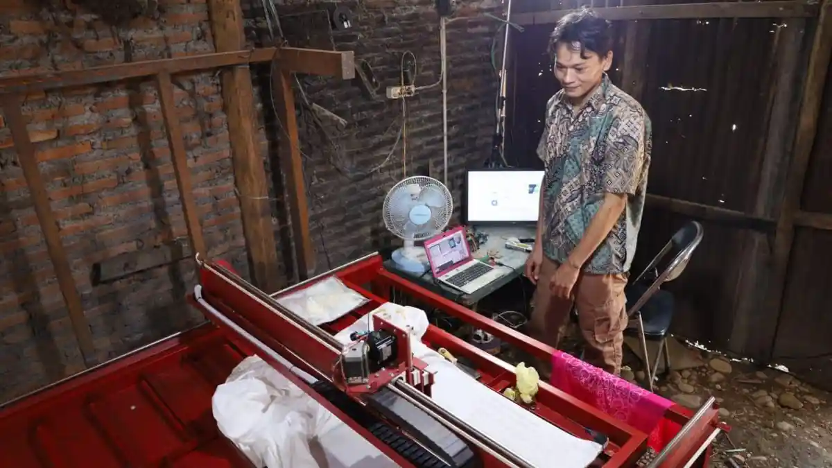 Potret Inovasi Mesin Batik Otomatis Karya Warga Pekalongan