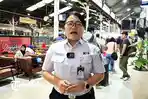 KEMBALI-BATAL-Manager-Humas-Daop-6-Yogyakarta-Feni-Novida-Saragih-saat-ditemui-di-Stasiun-Tugu.jpg