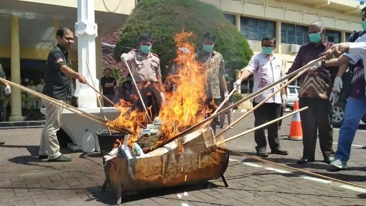 Polresta Banda Aceh Blender Sabu Seberat 2 Kilogram
