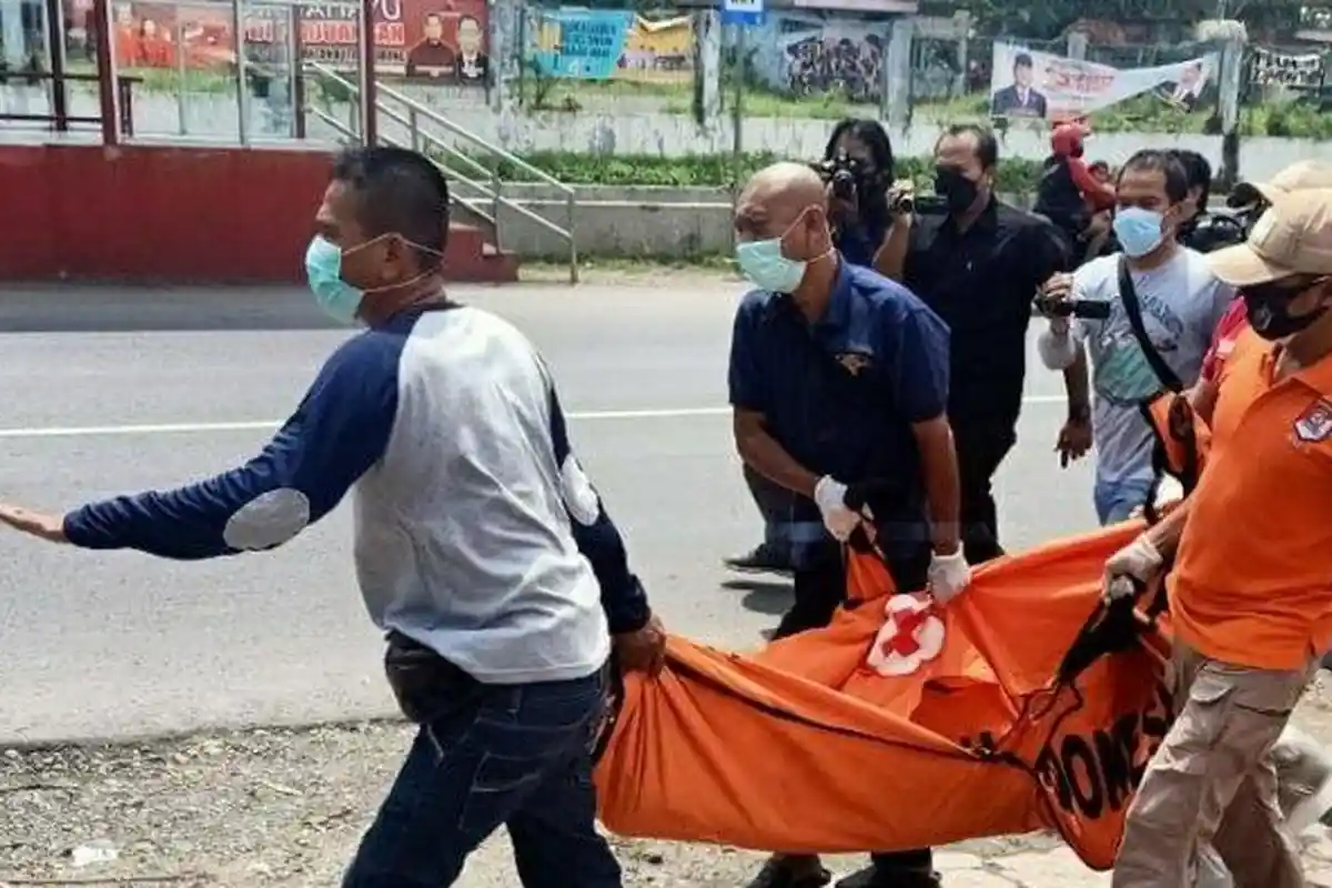 Kejamnya Suami Bunuh Istri setelah Berhubungan, Pakaikan Pakaian Dalam, Jasad Dimasukkan ke Lemari
