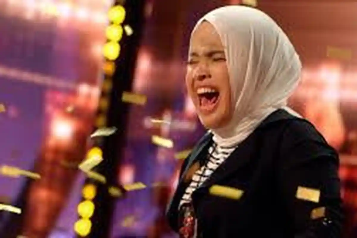 Apa Itu Golden Buzzer yang Didapat Putri Ariani Saat Mengikuti Audisi America's Got Talent / AGT