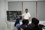 KADISDIK-JADI-TUTOR.jpg
