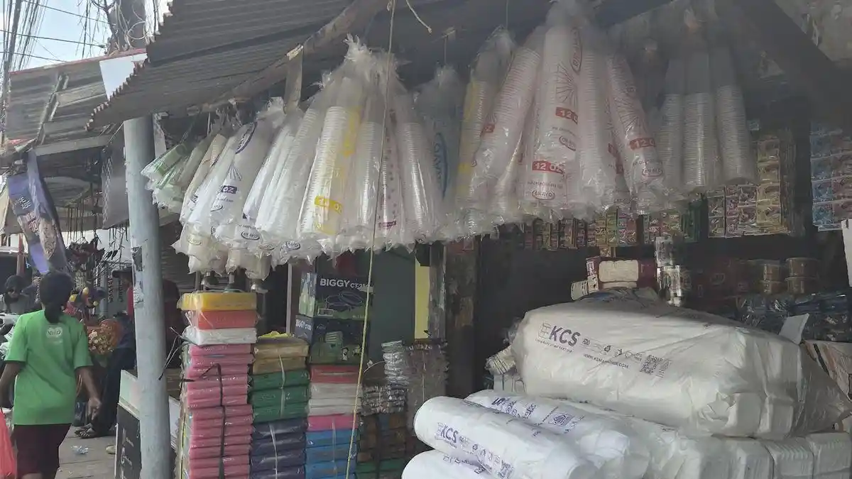 Pemerintah Berencana Subsidi Plastik, Harga Terbaru Tembus 70 Persen Imbas Krisis Perang Iran-AS