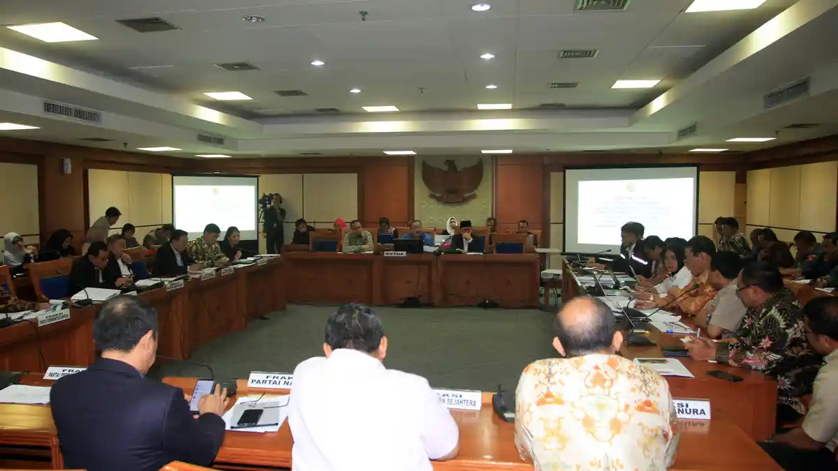Rapat 5 Jam, DPR dan Pemerintah Belum Sepakat Soal Definisi Terorisme