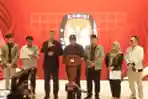 kpu-tanggapi-putusan-mk_20240820_220326.jpg