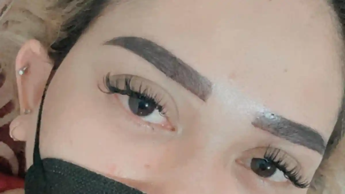 Ingin Punya Alis Tebal & Rapi? Teknik Microblading dari Hanny Salon Bikin Wajahmu Jadi Lebih Cantik