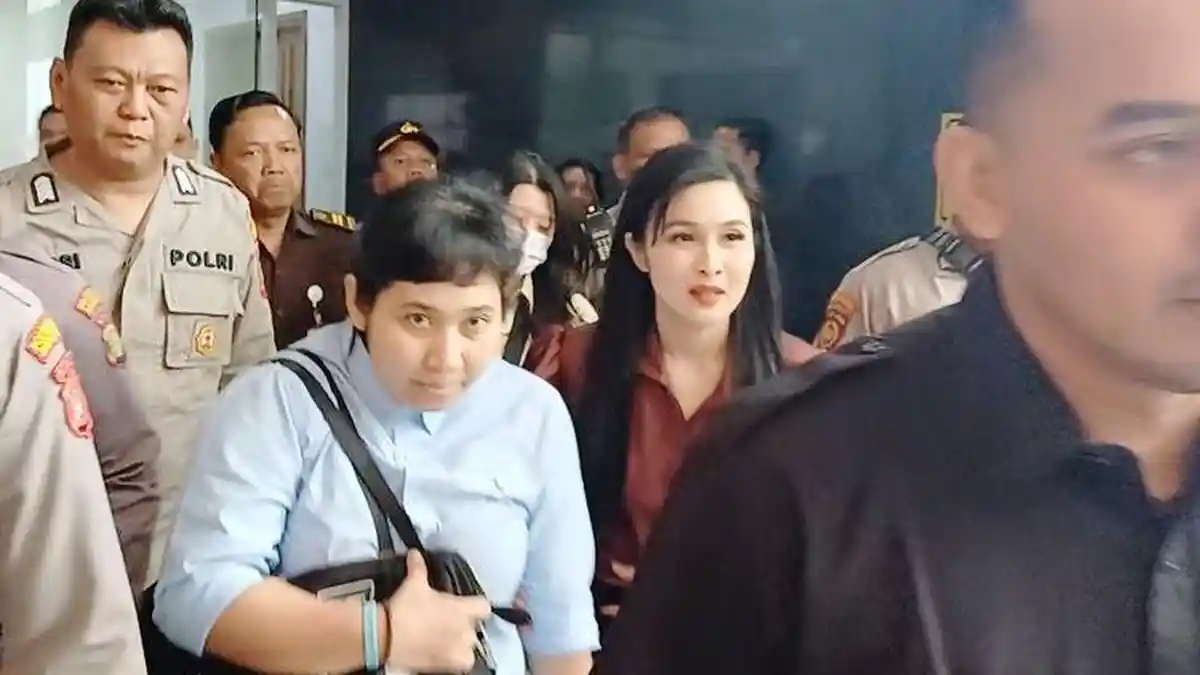 Rekening dan 88 Tas Mewah Sandra Dewi Dirampas untuk Negara