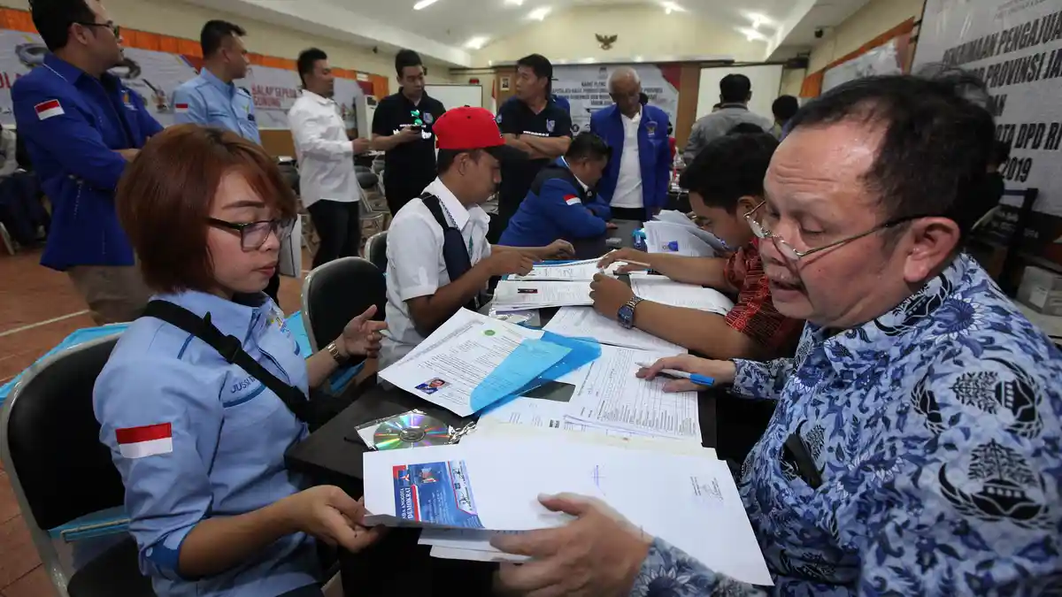 Dewan Dorong Pemda DIY Sejahterakan Guru