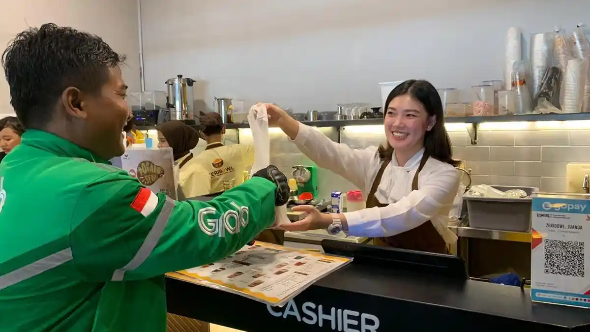 Teknologi GrabFood Bantu Pengusaha Dessert di Medan Kembangkan Outlet