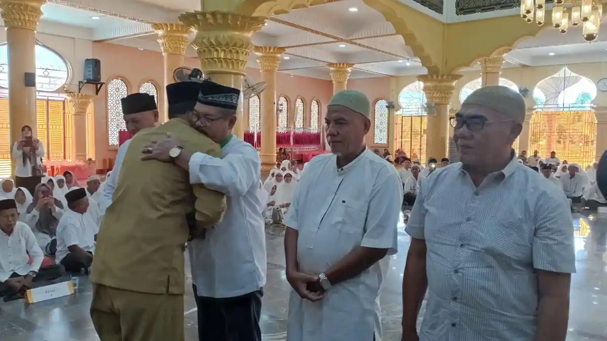 Lepas 148 Calon Jamaah Haji, Ini Pesan Pj Bupati Aceh Selatan Cut Syazalisma