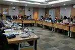 rapat-pembahasan-rapbd-dki-jakarta-tahun-2020-antara-komisi-c-dprd-dki.jpg