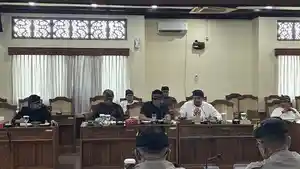 DPRD-Provinsi-Bali-menggelar-Rapat-Dengar-Pendapat-Koordinasi-Pengamanan.jpg