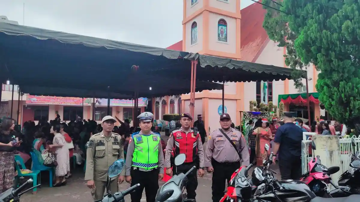 Operasi Lilin Toba, Polres Tebing Tinggi Amankan Ibadah Natal di GKPI