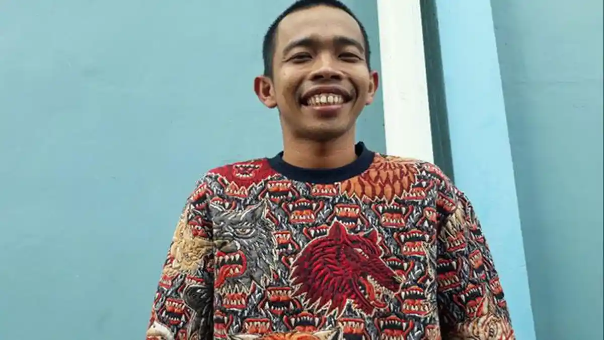 Masa Lalu Pilu Dede Sunandar Pelawak yang Kini Maju Caleg DPRD, Pernah Digaji Cuma Rp 13.500
