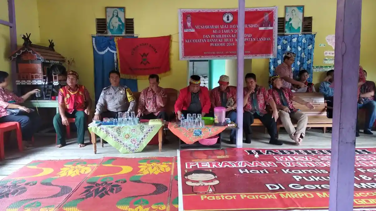Kepengurusan DAD Banyuke Hulu Periode 2018-2023 Dilantik