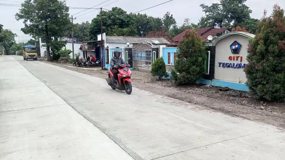 Pernah Dijuluki "Kali Asat" dan "Jeglongan Sewu", Jalan Tayu-Dukuhseti Pati Kini Mulus Tanpa Lubang