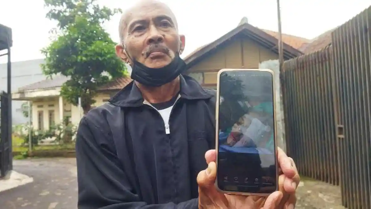 BREAKING NEWS: Wanita di Bandung Barat Ini Disiram Suaminya Pakai Cairan yang Diduga Air Keras