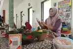 UMKM-CENTER-Suasana-pengunjung.jpg