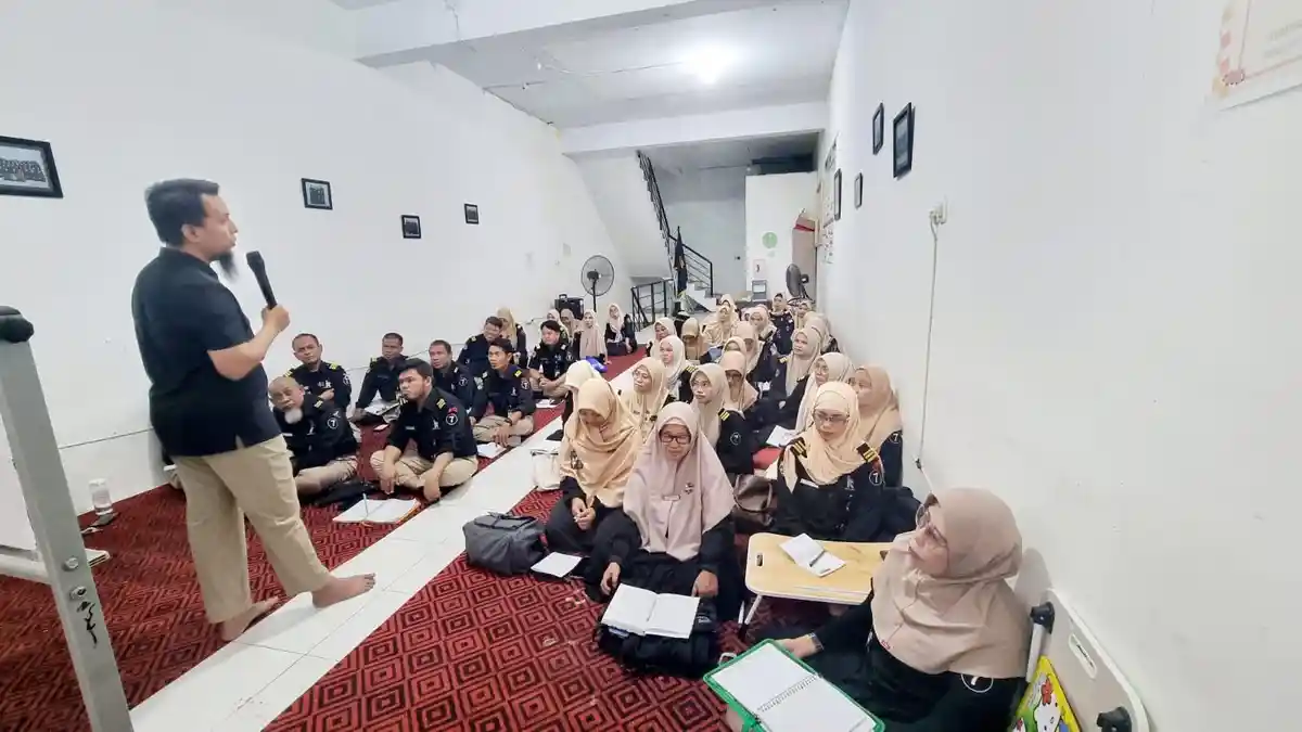Kahfi Halide Motivator School Makassar Bakal Wisuda 70 Mahasiswa Angkatan V dan VI Minggu Mendatang