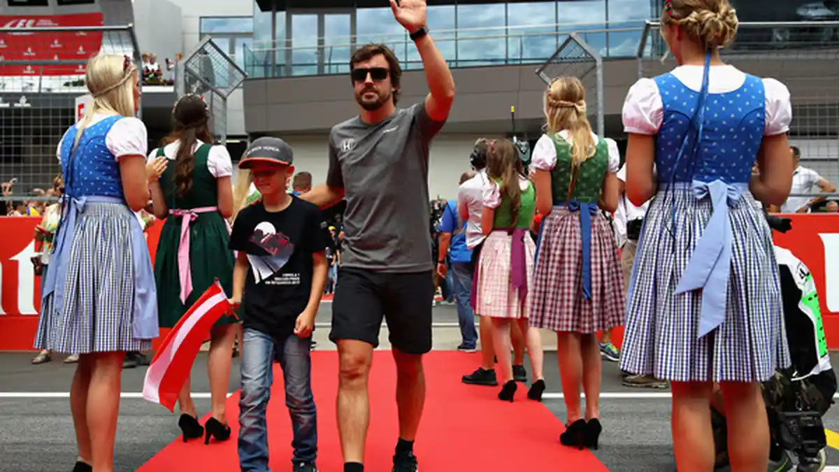 Fernando Alonso tak Alami Kerusakan Berat pada Mobilnya