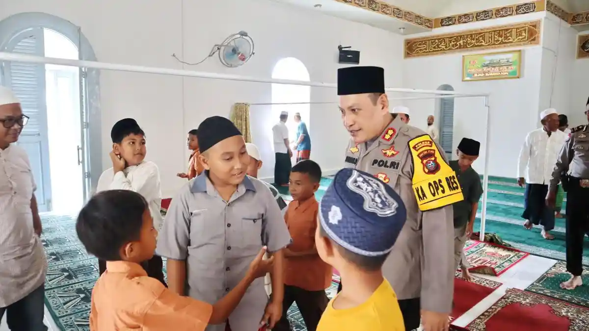 Jum’at Curhat, Warga Apresiasi Kinerja kapolres Padangsidimpuan dan Jajaran