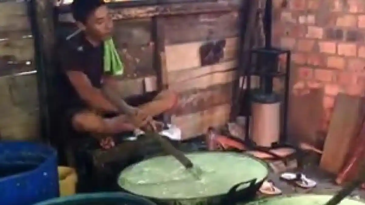 NEWS VIDEO SRIPO: Dawet dan Cincau, Rezeki Tahunan Keluarga Juki