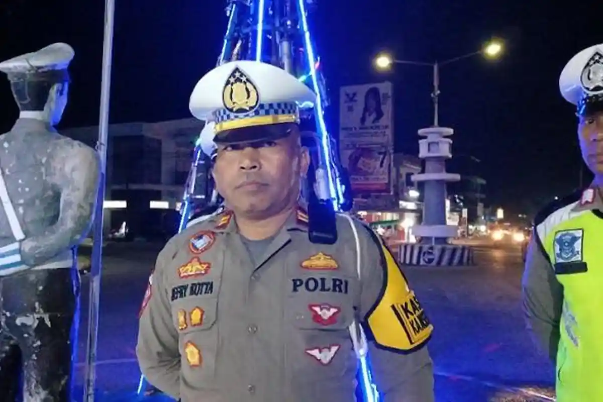 Polres Sumba Timur:  Malam Pergantian Tahun Tanpa Pesta di Pinggir Jalan, Petasan, dan Konvoi