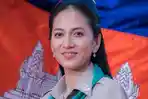 Potret-Ibu-Negara-Kamboja-Pich-Chanmony.jpg