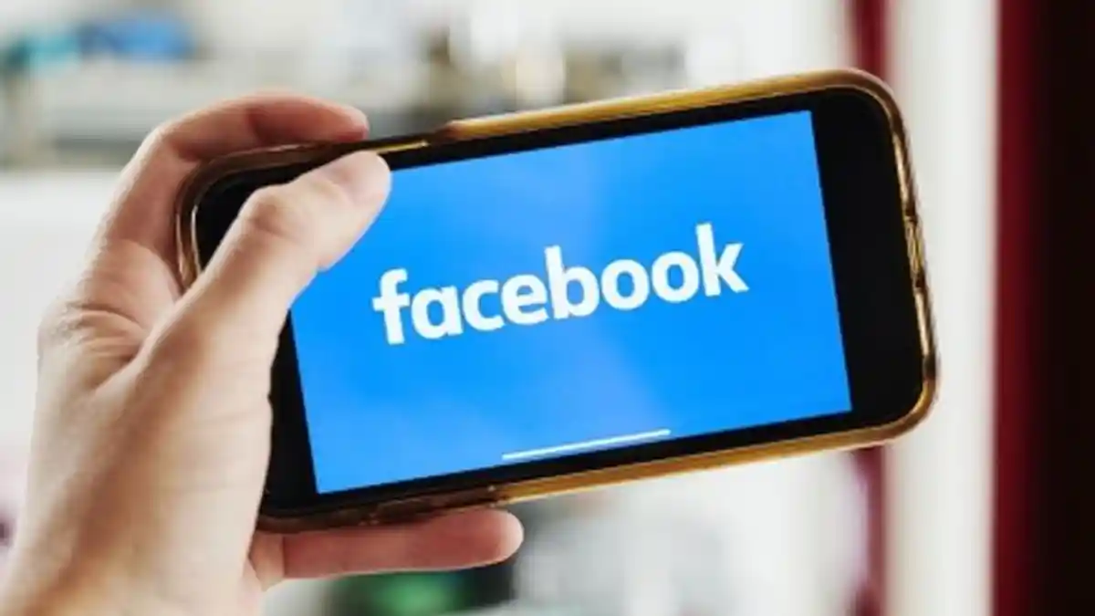 Terkait Perlindungan Data Pribadi, Kominfo Panggil Facebook dan WhatsApp untuk Jelaskan Ini