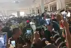 pedagang-dan-pengunjung-pasar-talang-banjar-berteriak-histeris.jpg