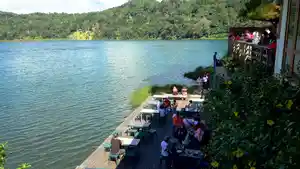 danau-linow1.jpg