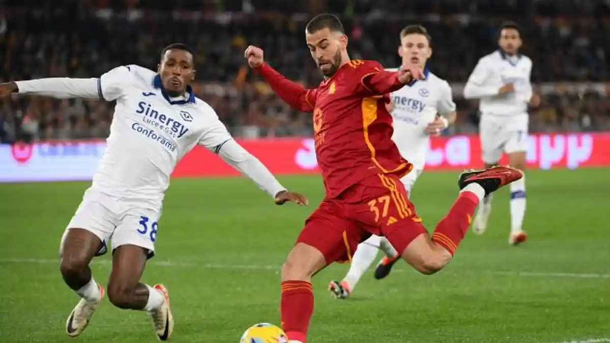 Bek AS Roma Mendadak jadi Incaran Menarik di Italia, AC Milan hingga ...