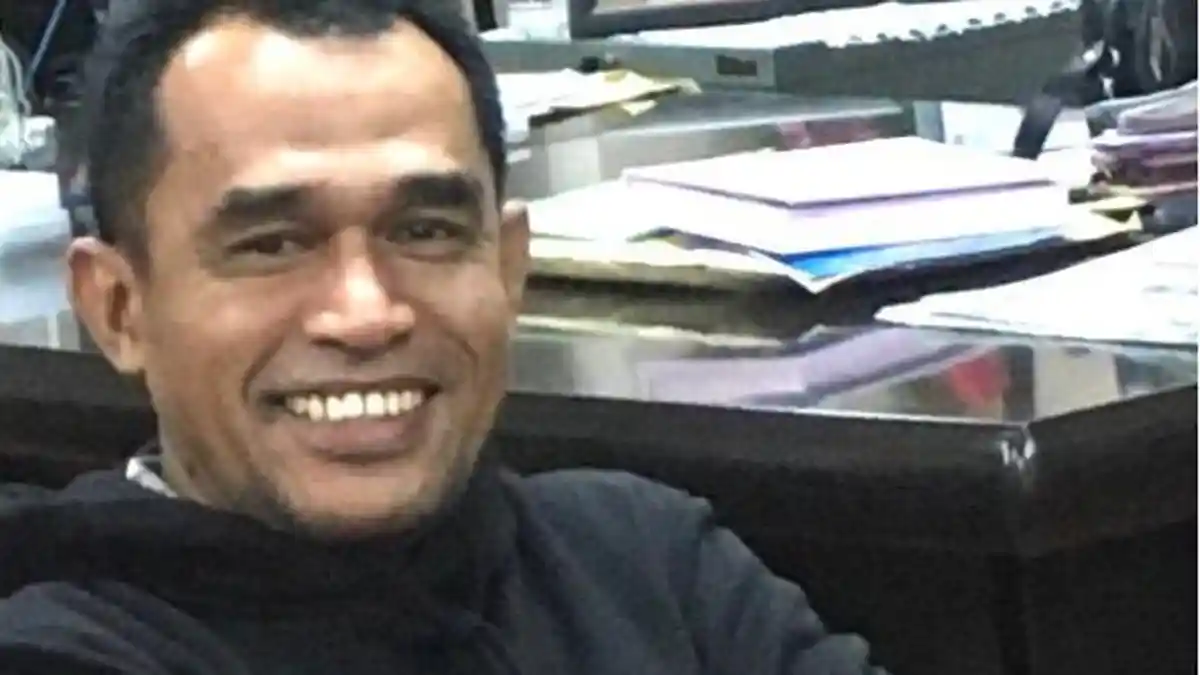 Citizen Analisis: Melockdown Aktivitas vs Membangun Kesadaran Publik