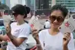 Wanita Cantik Ajak Pemuda Bangkit