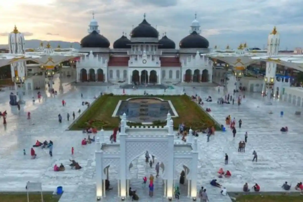 34 Pantun Aceh, Seni Berpantun Khas Nusantara yang Bisa Menambah Pengetahuan, Bagikan di Sosmed