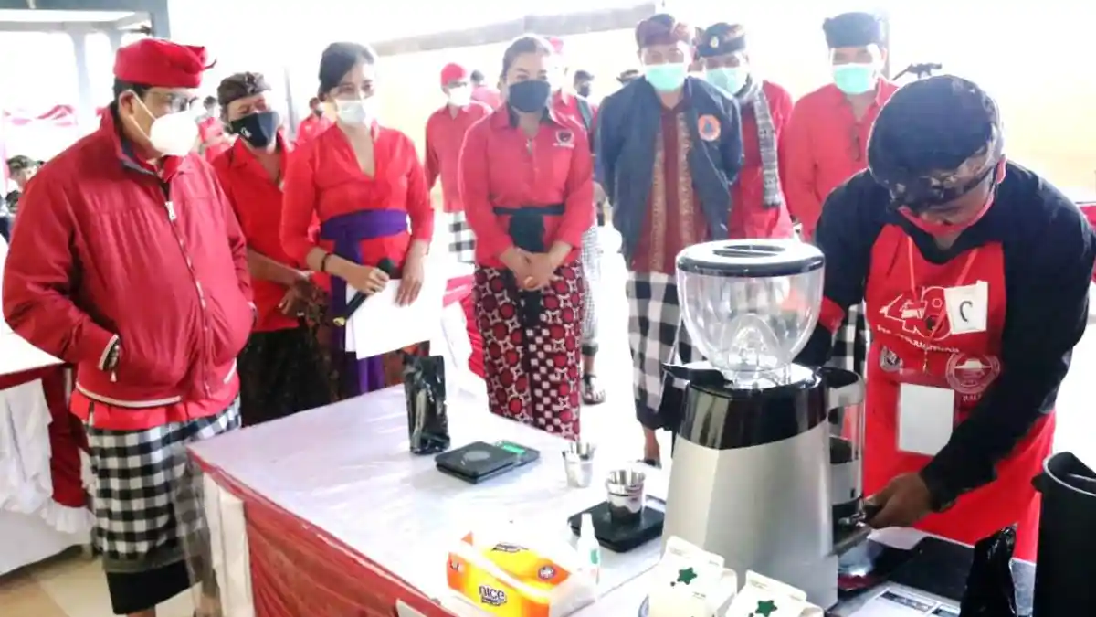 Bupati Sanjaya Ingin Barista Kopi Tabanan Bali Semakin Terampil dan Profesional