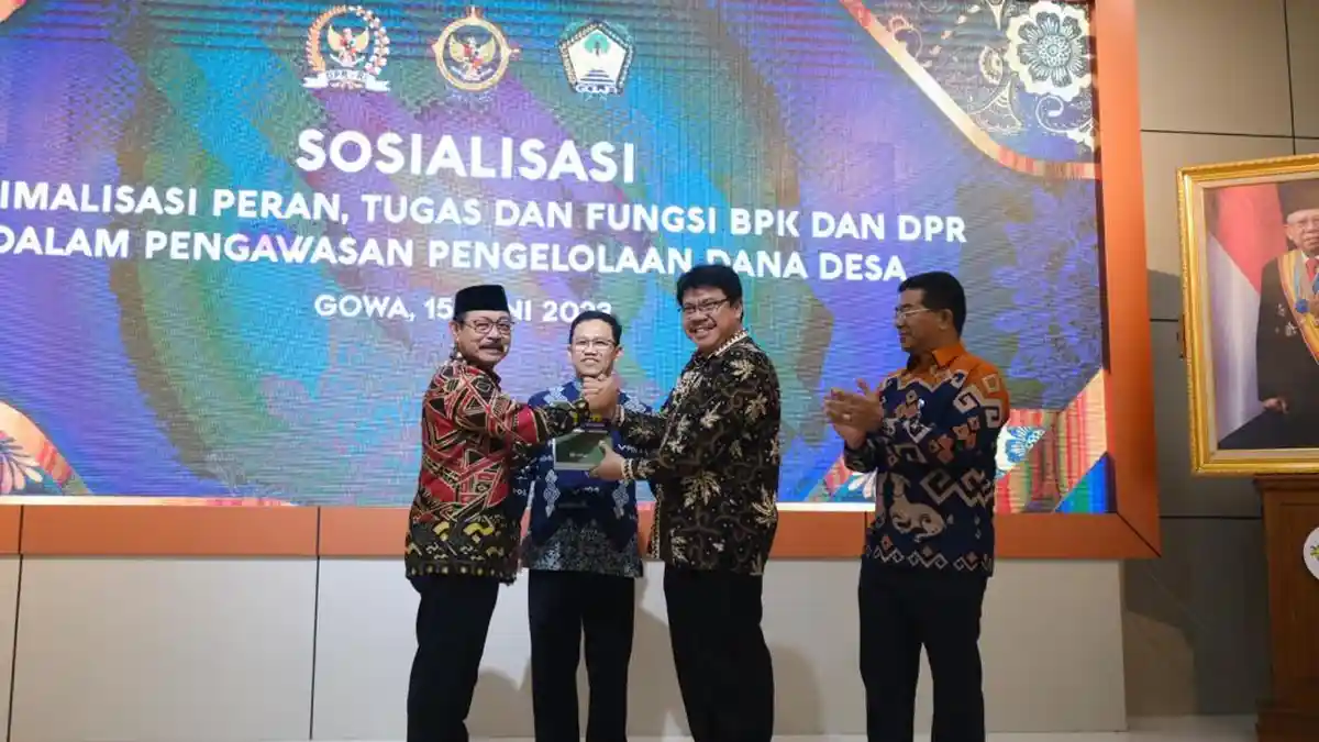 Wakil Bupati Gowa Dorong Pengelolaan Dana Desa secara Transparan dan ...