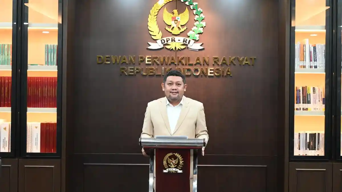 DPR RI Minta MK Tolak Gugatan UU Minerba, Tegaskan Penguasaan Negara atas Minerba Tetap Utuh